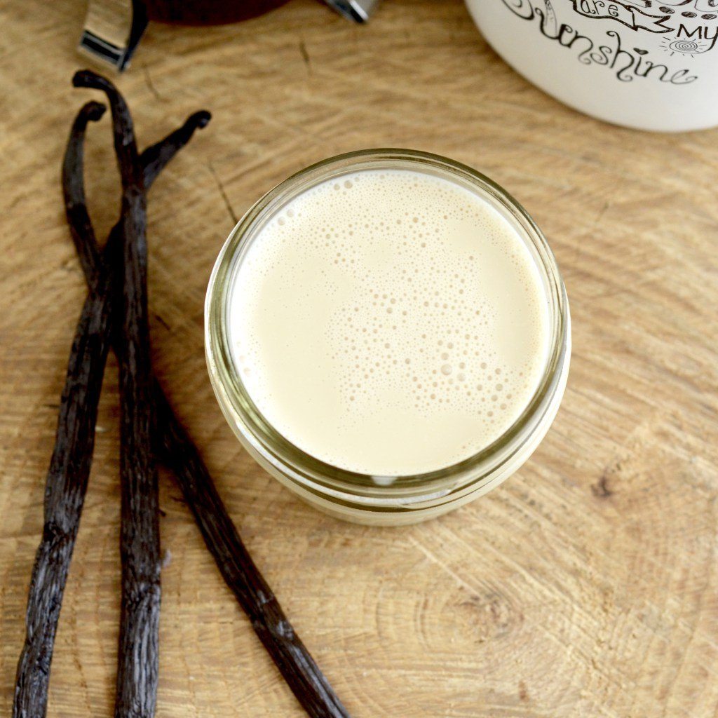 CoffeeAM Team Member Makes the Paleo Vanilla Bean Coconut Coffee Creamer Recipe