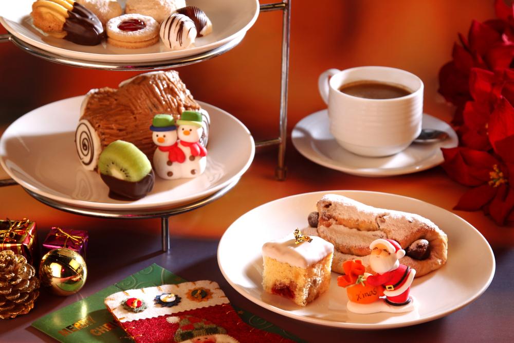Celebrate the Holidays with a Christmas Tea Party