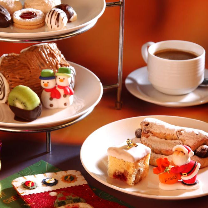 Celebrate the Holidays with a Christmas Tea Party