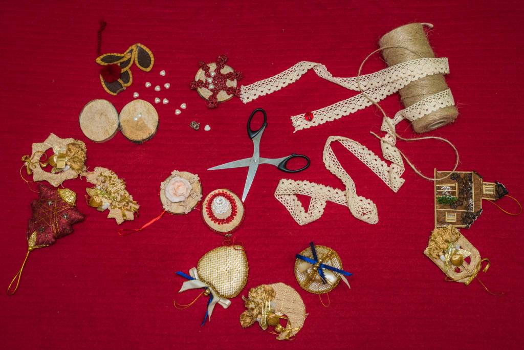 From Food to Crafts – 8 Ideas for Homemade Gifts this Holiday Season